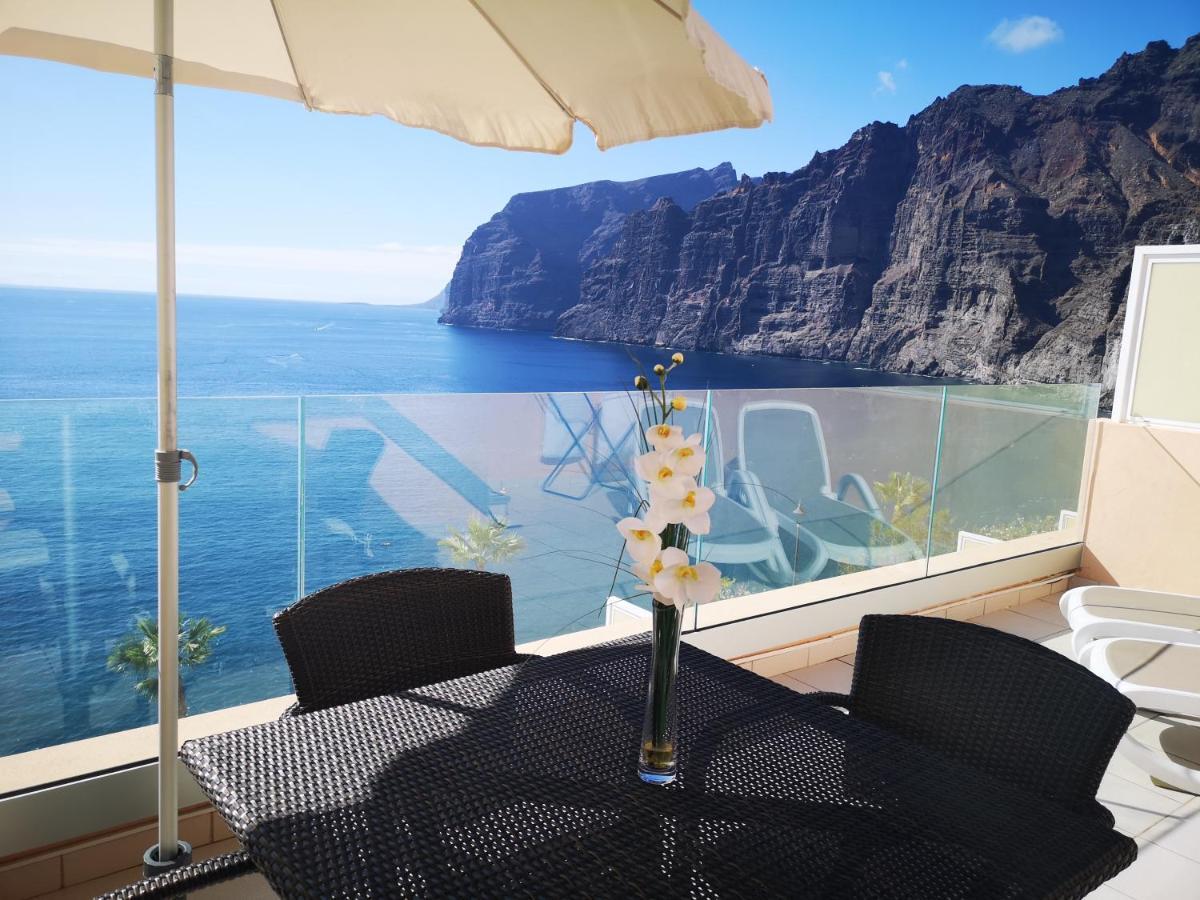 Magnificent Apt. With Sea View, Cliff & Marina Apartman Santiago del Teide Kültér fotó